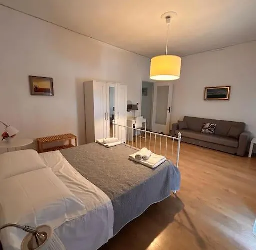 Marea Mondello Villa *