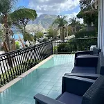 Marea Mondello Вилла